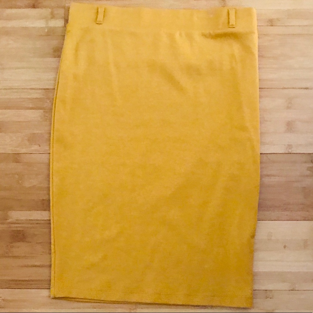 Iris Los Angeles pencil skirt